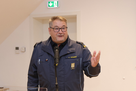 POSVET ZA ČLANICE V PROSTOVOLJNIH GASILSKIH DRUŠTVIH 09 FOTO LJUBO VUKELIČ